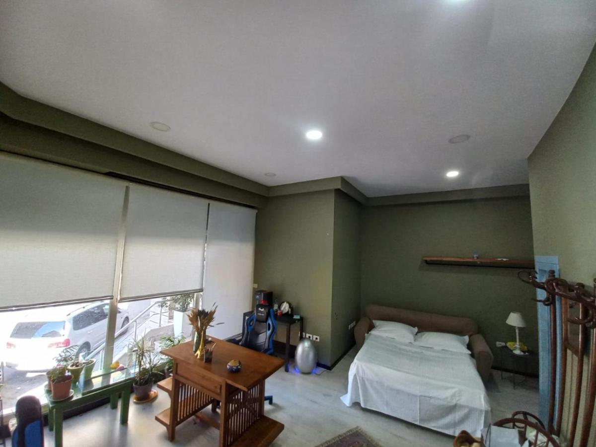 Penthouse Rooms & Aparts Tirana Esterno foto